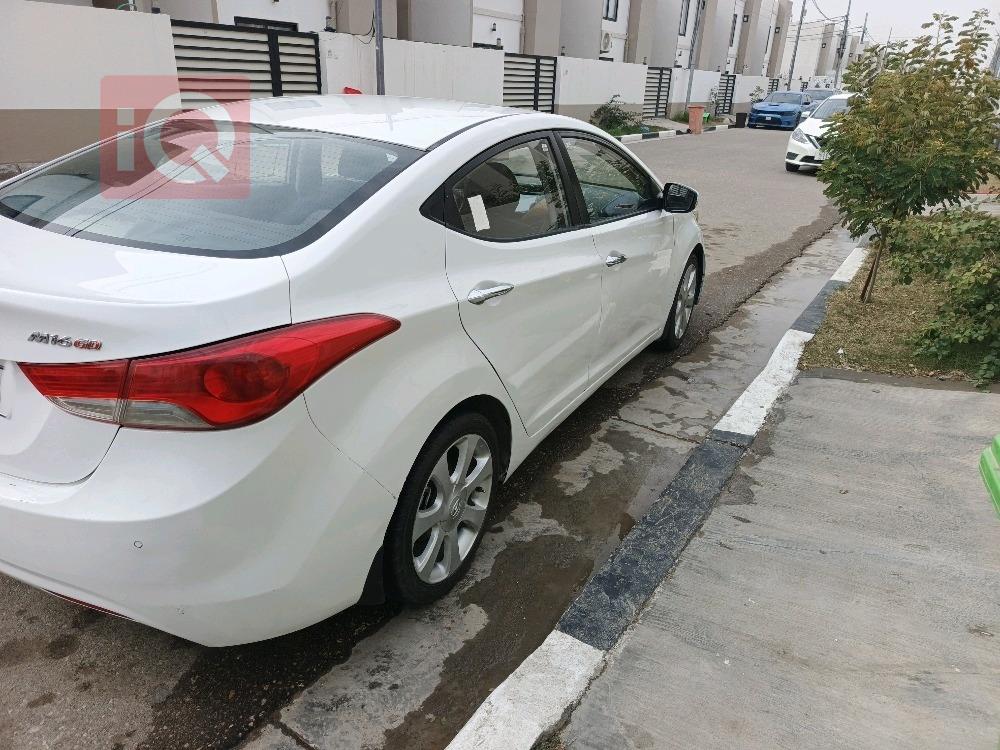 هيونداي أفانتي